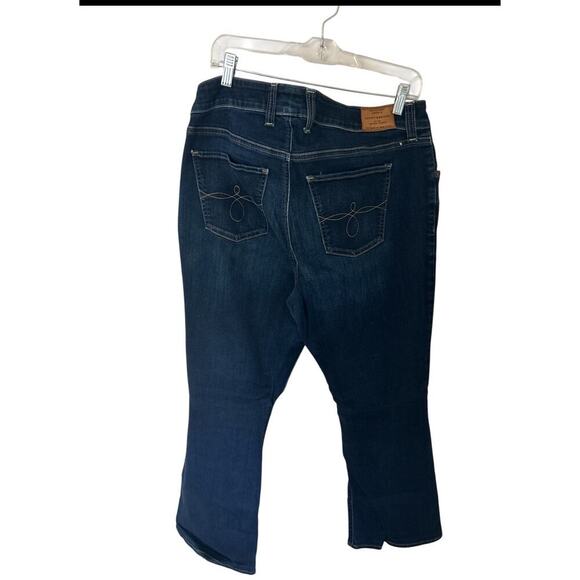 Lucky Brand Orta Premium Denim Size 16 Bootcut - Picture 2 of 4